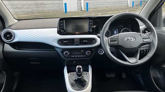 Hyundai i10 1.0 MPi Premium 5dr Auto Petrol Hatchback