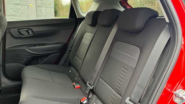 Hyundai BAYON 1.0 TGDi [90] Tech Line 5dr Petrol Hatchback Pearl - Dragon Red