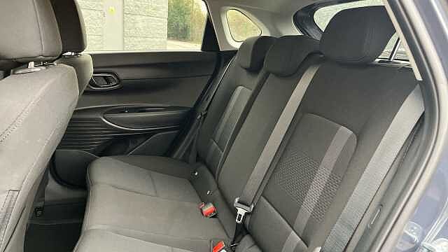 Hyundai i20 1.0T GDi 90 Tech Line 5dr DCT Petrol Hatchback