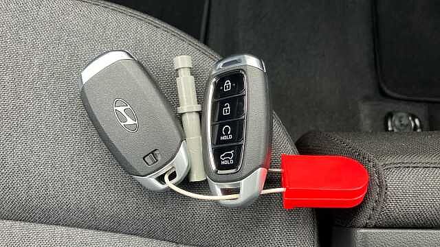 Hyundai INSTER 85kW 02 49kWh 5dr Auto Electric Hatchback Green