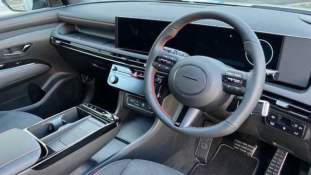 Hyundai TUCSON 1.6T Hybrid N Line 5dr Auto Hybrid Estate Silver