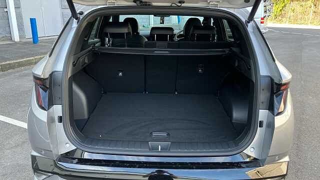 Hyundai TUCSON 1.6T Hybrid N Line 5dr Auto Hybrid Estate Silver