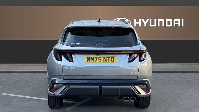 Hyundai TUCSON 1.6T Hybrid N Line 5dr Auto Hybrid Estate Silver