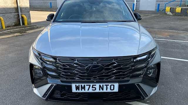 Hyundai TUCSON 1.6T Hybrid N Line 5dr Auto Hybrid Estate Silver