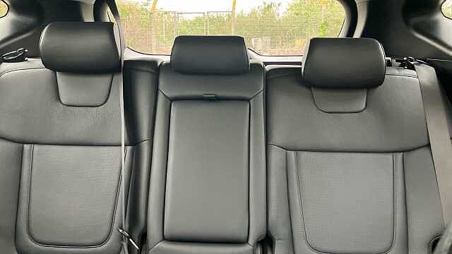 Hyundai TUCSON 1.6 TGDi Plug-in Hybrid Ultimate 5dr 4WD Auto Estate Grey