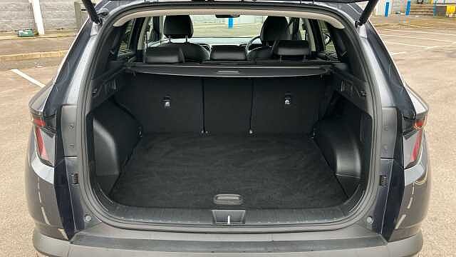 Hyundai TUCSON 1.6 TGDi Plug-in Hybrid Ultimate 5dr 4WD Auto Estate Grey