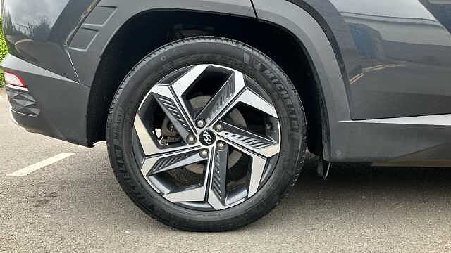 Hyundai TUCSON 1.6 TGDi Plug-in Hybrid Ultimate 5dr 4WD Auto Estate Grey