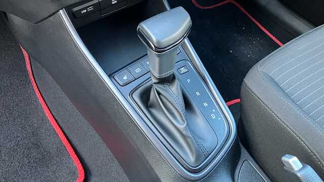 Hyundai I20 1.0T GDi 48V MHD Premium 5dr DCT Petrol Hatchback Red