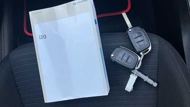 Hyundai I20 1.0T GDi 48V MHD Premium 5dr DCT Petrol Hatchback Red