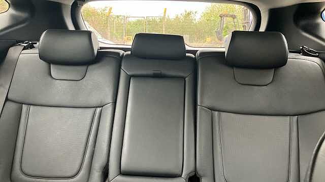 Hyundai TUCSON 1.6T Plug-in Hybrid Ultimate 5dr Auto Estate White