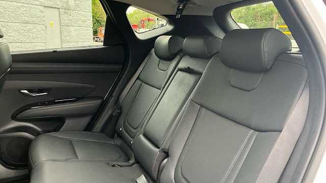 Hyundai TUCSON 1.6T Plug-in Hybrid Ultimate 5dr Auto Estate White