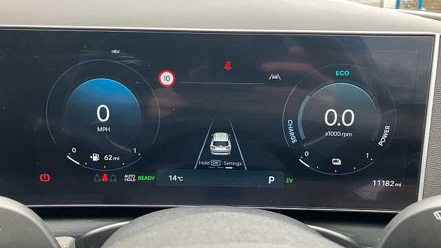 Hyundai TUCSON 1.6T Plug-in Hybrid Ultimate 5dr Auto Estate White