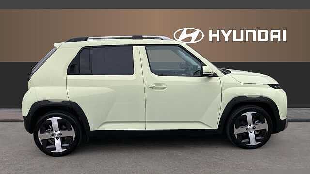 Hyundai INSTER 85kW 02 49kWh 5dr Auto Electric Hatchback
