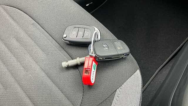 Hyundai I10 1.0 [63] Advance 5dr Auto [Nav] Petrol Hatchback Vibrant Blue - Pearl