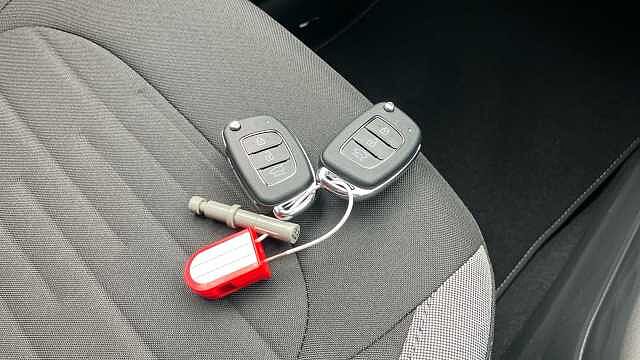 Hyundai i10 1.0 [63] Advance 5dr Auto [Nav] Petrol Hatchback