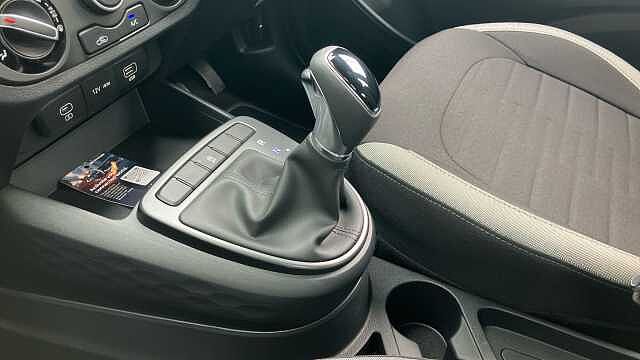 Hyundai i10 1.0 [63] Advance 5dr Auto [Nav] Petrol Hatchback