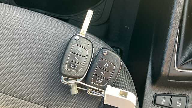 Hyundai I20 1.2 MPi Play 5dr Petrol Hatchback Grey
