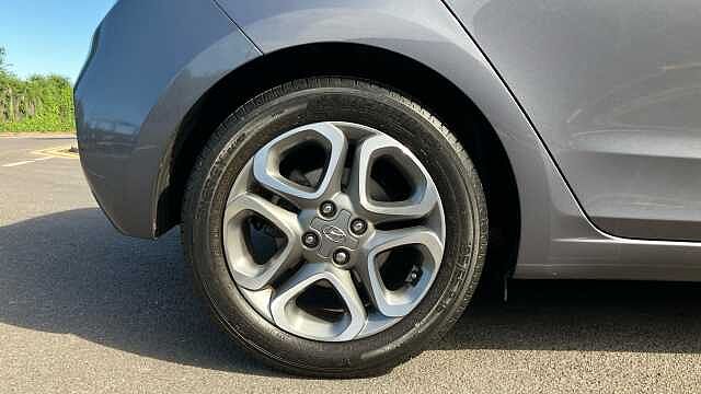 Hyundai I20 1.2 MPi Play 5dr Petrol Hatchback Grey