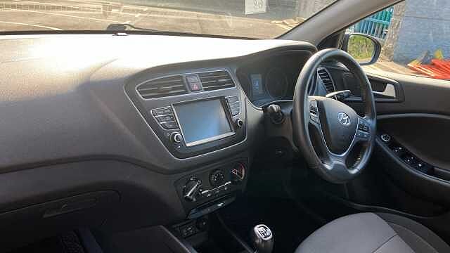 Hyundai I20 1.2 MPi Play 5dr Petrol Hatchback Grey