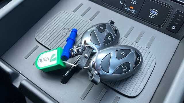 Hyundai SANTA FE 1.6 TGDi Plug-in Hybrid Calligraphy 5dr 4WD Auto Estate