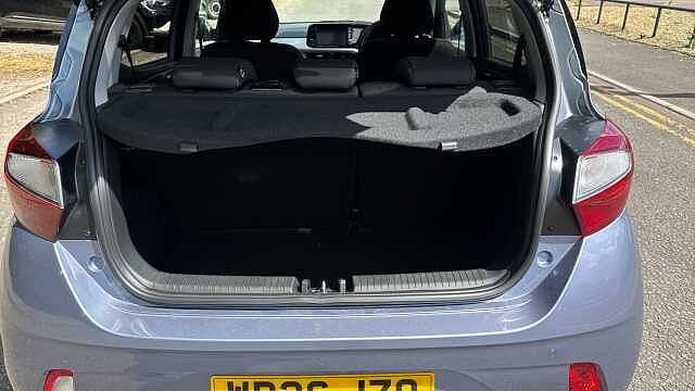Hyundai i10 1.2 [79] Premium 5dr Auto [Nav] Petrol Hatchback