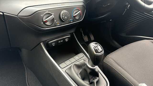 Hyundai i20 1.0T GDi Advance [Nav] 5dr Petrol Hatchback