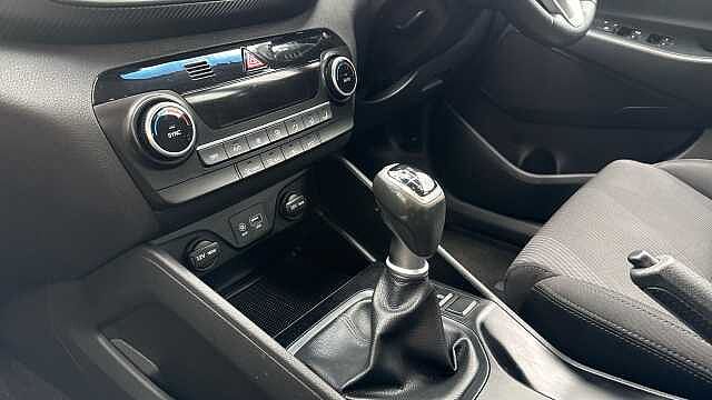 Hyundai TUCSON 1.6 GDi S Connect 5dr 2WD Petrol Estate