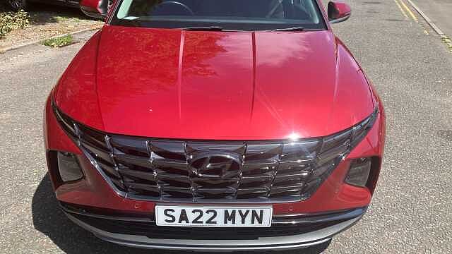 Hyundai TUCSON 1.6 TGDi Premium 5dr 2WD Petrol Estate Red