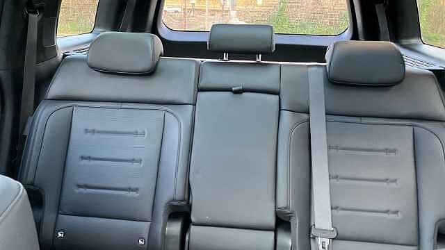 Hyundai SANTA FE 1.6 TGDi Hybrid Calligraphy 5dr 4WD Auto Hybrid Estate