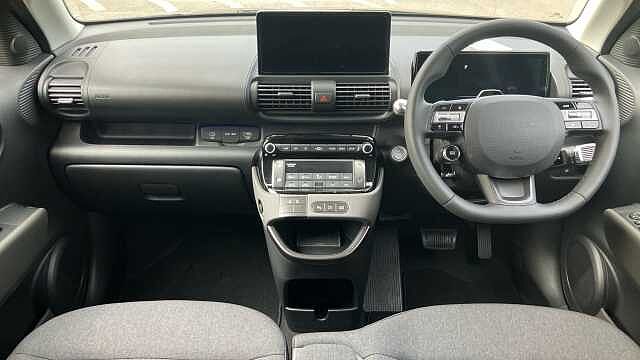 Hyundai INSTER 85kW 02 49kWh 5dr Auto Electric Hatchback Pearl - Abyss Black