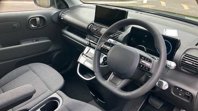 Hyundai INSTER 85kW 02 49kWh 5dr Auto Electric Hatchback Pearl - Abyss Black
