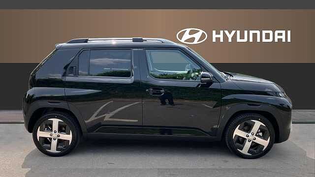 Hyundai INSTER 85kW 02 49kWh 5dr Auto Electric Hatchback Pearl - Abyss Black