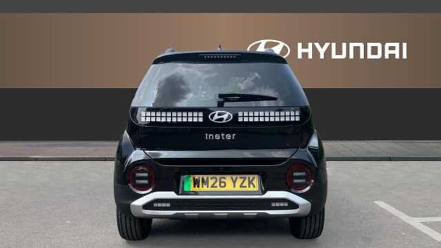 Hyundai INSTER 85kW 02 49kWh 5dr Auto Electric Hatchback Pearl - Abyss Black