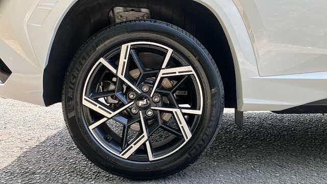 Hyundai TUCSON 1.6T 239 Hybrid N Line 5dr Auto Hybrid Estate