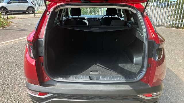 Hyundai TUCSON 1.6 TGDi SE Connect 5dr 2WD Petrol Estate Red