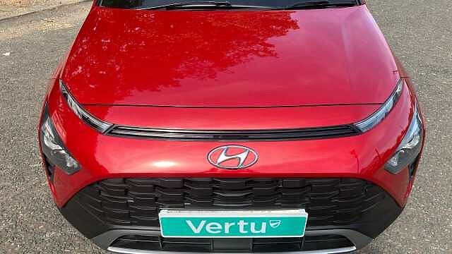 Hyundai BAYON 1.0 TGDi 48V MHEV SE Connect 5dr Petrol Hatchback Red