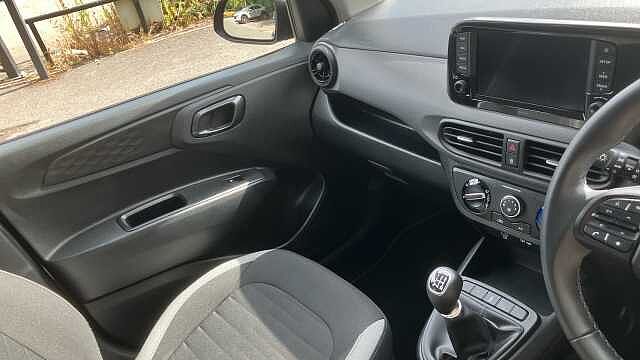 Hyundai i10 1.0 [63] Advance 5dr [Nav] Petrol Hatchback