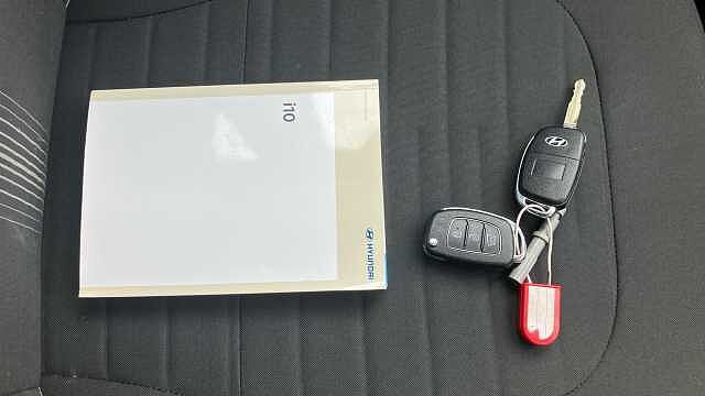 Hyundai i10 1.2 MPi SE Connect 5dr Petrol Hatchback