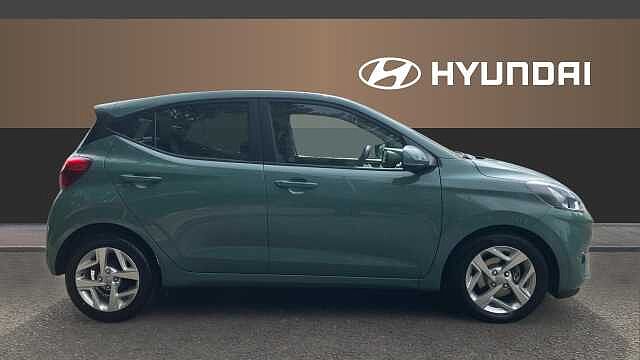 Hyundai i10 1.2 MPi SE Connect 5dr Petrol Hatchback