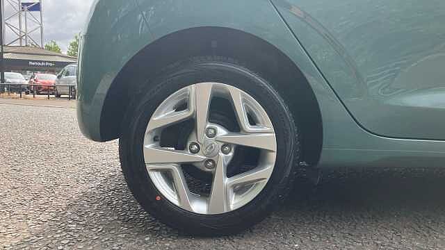Hyundai i10 1.2 MPi SE Connect 5dr Petrol Hatchback