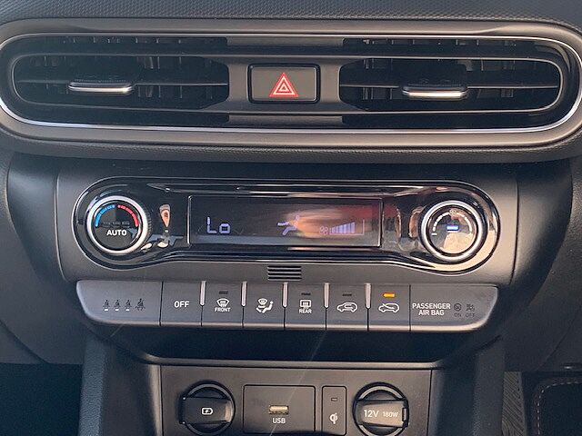 Hyundai KONA 1.0 TGDi 48V MHEV Premium 5dr