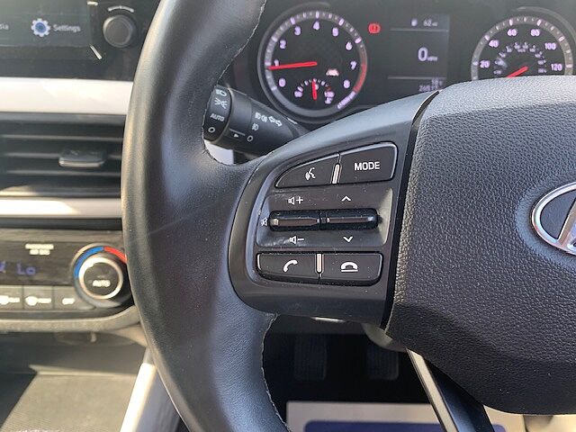 Hyundai i10 1.0 MPi Premium 5dr