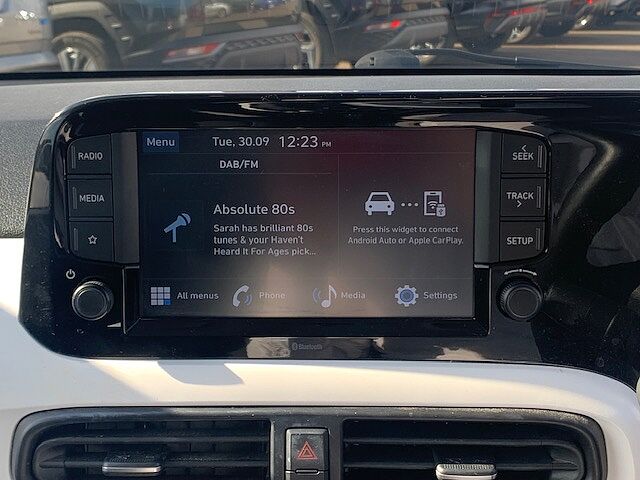 Hyundai i10 1.0 MPi Premium 5dr