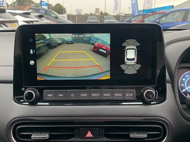 Hyundai KONA 1.6 GDi Hybrid Premium 5dr DCT Red