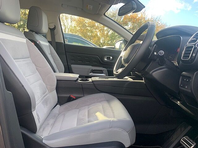 Citroen C5 Aircross 1.2 Hybrid 136 E-series 5dr e-DCS6