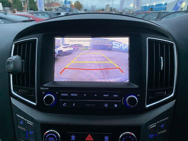 Hyundai I800 2.5 CRDi SE Nav 5dr Black