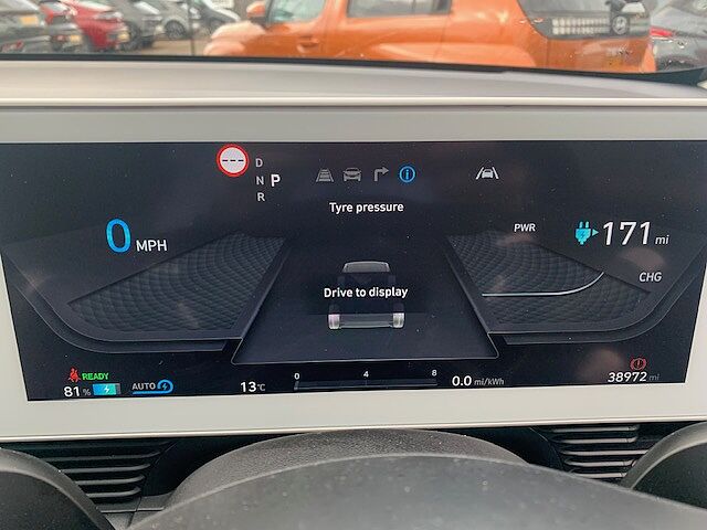 Hyundai IONIQ 5 160kW Premium 73 kWh 5dr Auto Gold