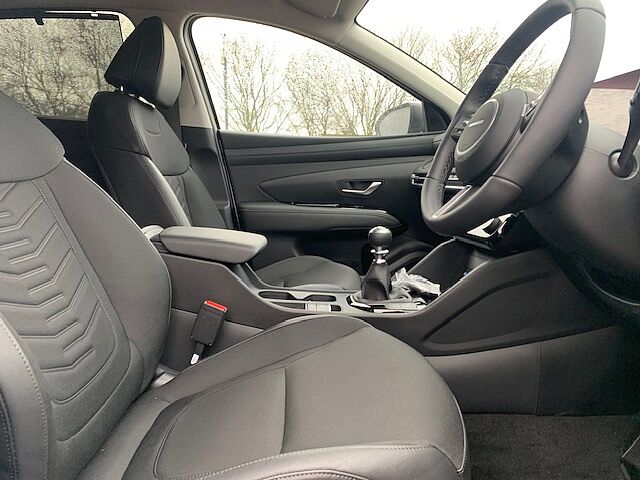 Hyundai TUCSON 1.6T Premium 5dr