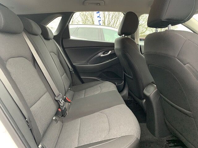 Hyundai i30 1.0T GDi SE Connect 5dr