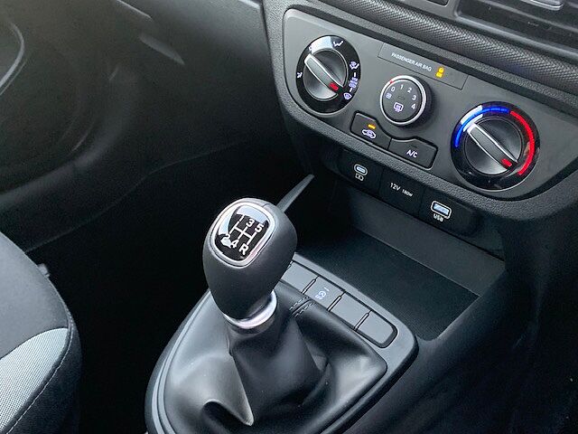 Hyundai i10 1.0 [63] Advance 5dr [Nav]